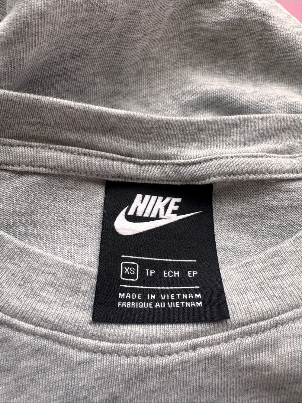 ❌SOLD❌ Nike Grey Long-sleeve Sweatshirt - Picture 5 of 6